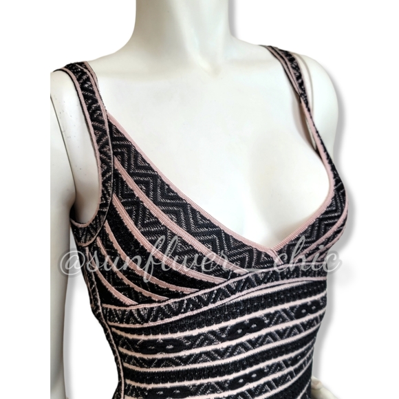 Herve Leger/Max Azria Lace Textured Bandage Dress - Picture 5 of 16